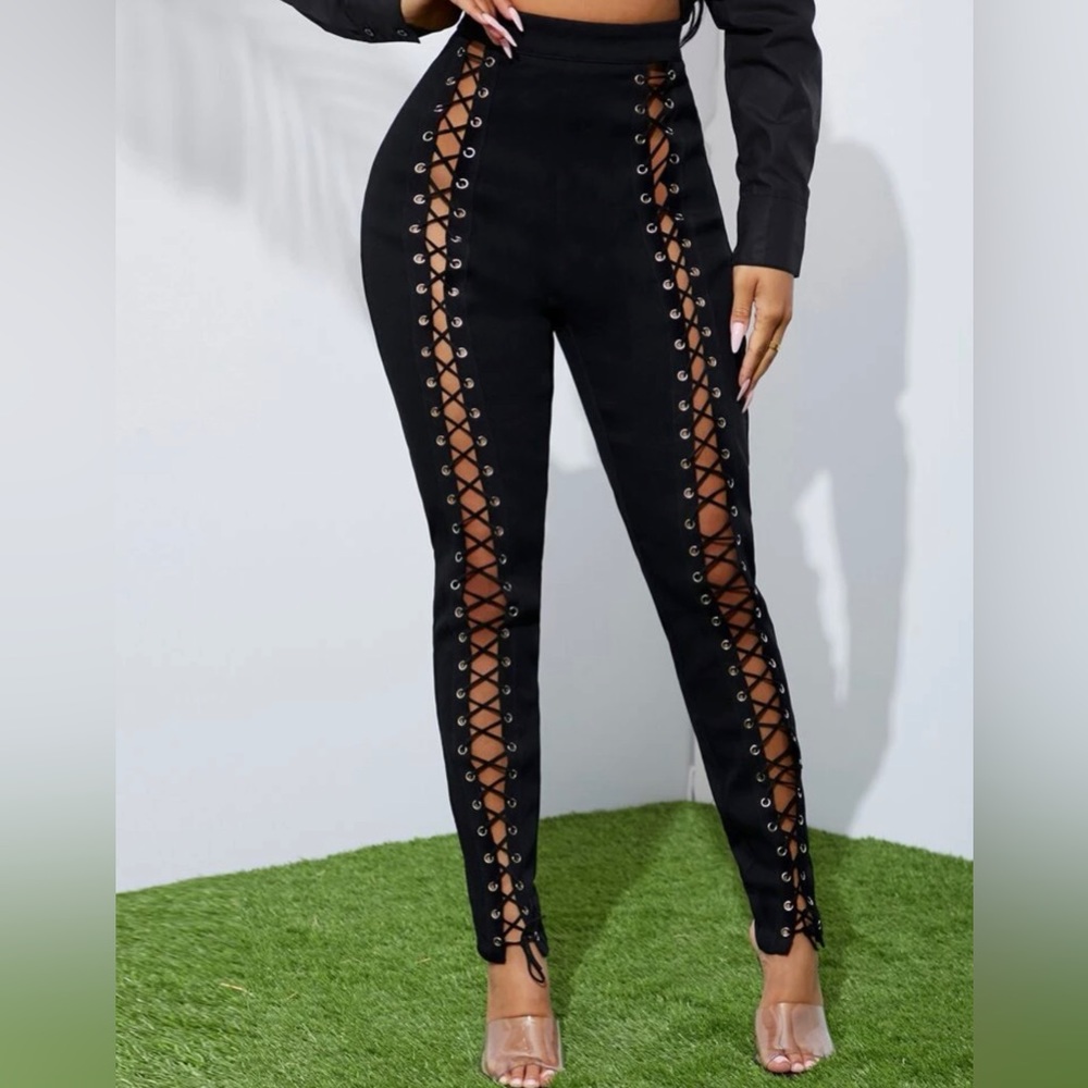 Black pants lace up